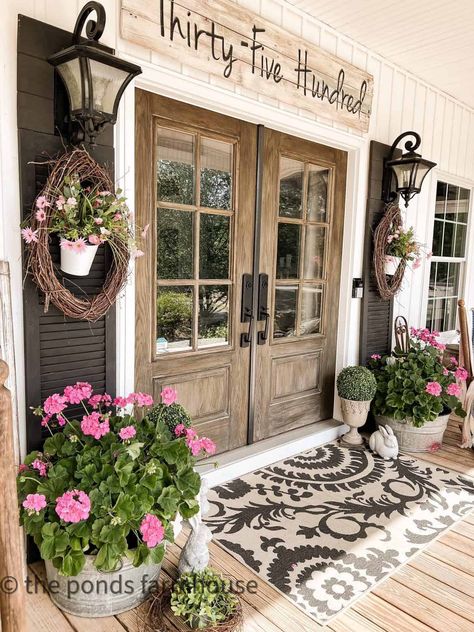 Thrifting Tips, Best Front Doors, House Address Sign, Country Porch, Farmhouse Front Porches, Old Barn Wood, Summer Porch, Farmhouse Porch, Farmhouse Front