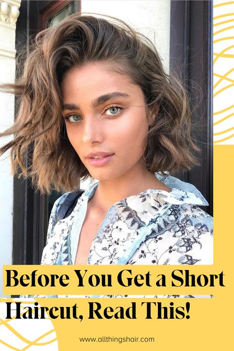 Taylor Hill Hair, Modern Bob Haircut, Short Wavy Haircuts, Wavy Haircuts, Wedding Guest Hairstyles, Venice Film Festival, Taylor Hill, Short Wavy, Cut My Hair