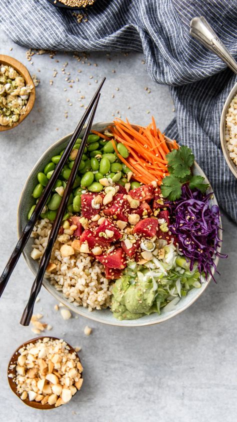 Beet Bowl Recipe, Beet Poke, Beet Poke Bowl, Beet Grain Bowl, Vegetarian Poke Bowl, Wasabi Peas, Hawaiian Dishes, Mashed Avocado, Poke Bowl