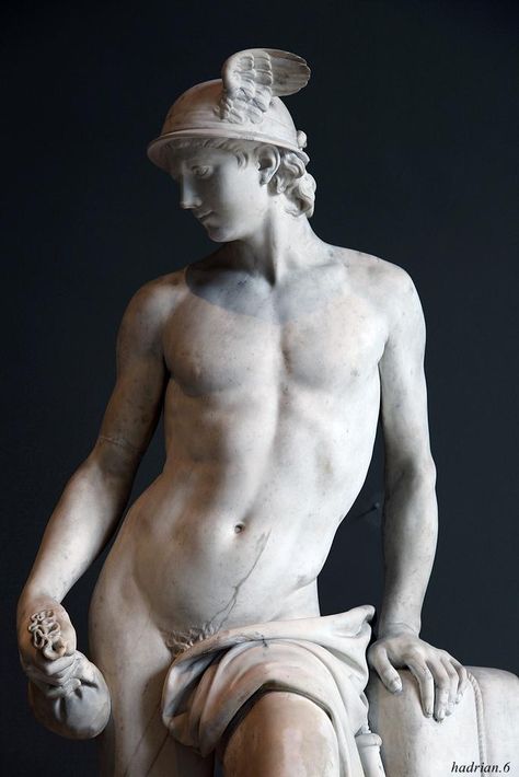 Ancient Greek Sculpture, Anatomy Sculpture, Classic Sculpture, Greek Statues, Roman Sculpture, Greek Sculpture, Roman Art, Louvre Paris, Louvre Museum