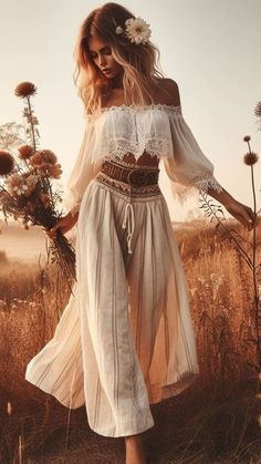 Granny Fashion, Mode Country, Look Hippie Chic, Look Boho Chic, Bohemian Style Clothing, Boho Outfit, Classic Outfit, Estilo Hippie, Boho Style Outfits