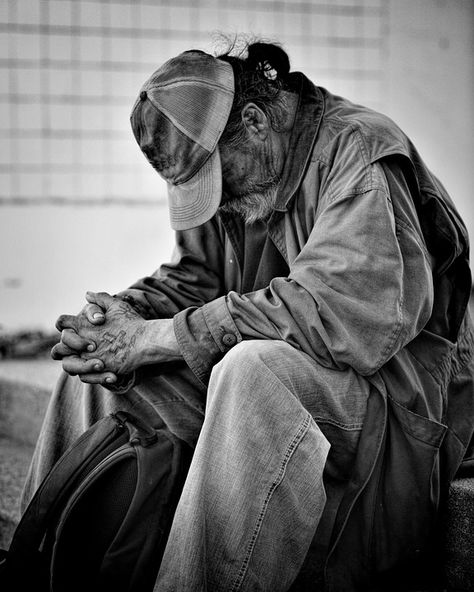 People, Homeless, Male, Street, Portrait, B W Homelessness Photography, Homeless Care Package, Homeless People, Pay It Forward, Care Packages, We Are The World, Poor People, Black And White Portraits, People Photography