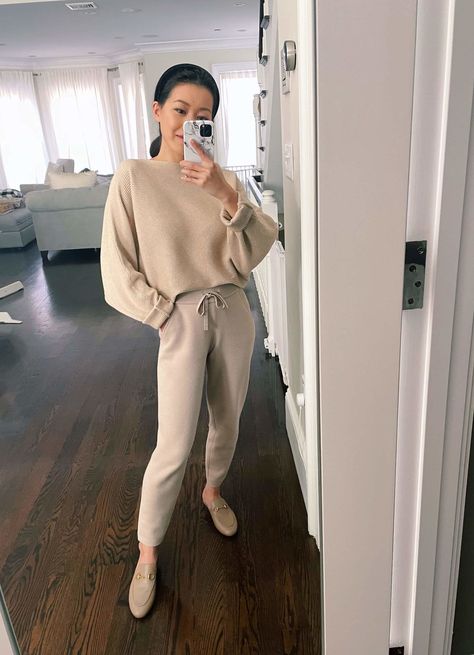 simple and sleek monochromatic athleisure outfit // petite sweater knit joggers & Gucci mud mules Gucci Princetown Mules, Extra Petite Blog, Mules Outfit, Outfit Petite, Wfh Outfits, Petite Sweater, Gucci Princetown, Work From Home Outfit, Knit Joggers