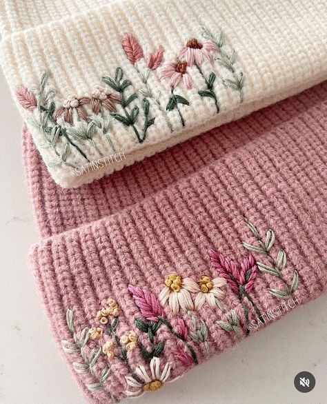 Beanie Collection, Clothes Embroidery Diy, Costura Diy, Hand Embroidery Projects, Pola Sulam, Hat Embroidery, Cute Embroidery, Sewing Embroidery Designs, Hand Embroidery Art