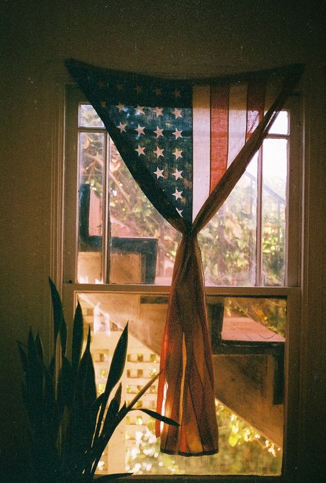 Americana Porch, Porch Windows, Western Bedroom, Flag Display, Dorm Room Designs, Primitive Homes, Americana Decor, Star Spangled, Old Glory