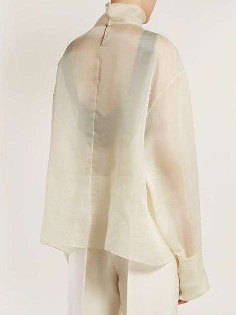 Organza Tops, Organza Blouse, Organza Top, White Trousers, Minimal Chic, Silk Organza, Moda Vintage, White Blouse, Fashion Details