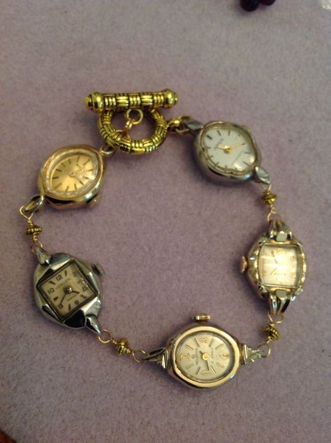 Vintage Bracelet Aesthetic, Old Trinkets, Things To Do With Old Watches, Victoria Paris Jewelry, Jewelry Design Ideas, Watch Rings, Clock Bracelet, Watch Ring, Artsy Jewelry