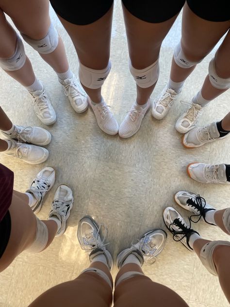 Volleyball heart Volleyball Team Pictures, Volleyball Motivation, Volleyball Photography, Volleyball Wallpaper, Volleyball Photos, Volleyball Poses, Volleyball Humor, Volleyball Inspiration, Volleyball Tips