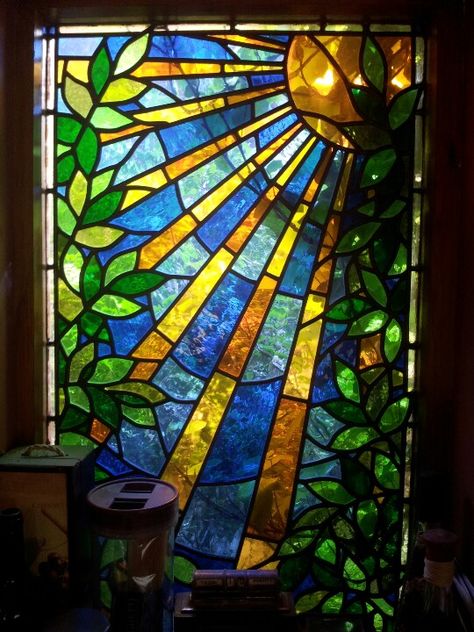 Stained glass sunray panel Stained Glass Quilt, Glass Window Art, Stained Glass Paint, Glass Mosaic Art, Stained Glass Diy, Stained Glass Crafts, Art Stained, Stained Glass Designs, Faux Stained Glass