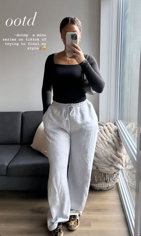 Baddie Stay At Home Outfits, Comfy Night Outfit, Sweatpants Outfit Classy, Lounge Fits Aesthetic, Casual Home Outfits Women, Oversized Comfy Outfits, Sweats Pants Outfit, Adult Outfits Casual, Comfy Period Outfit