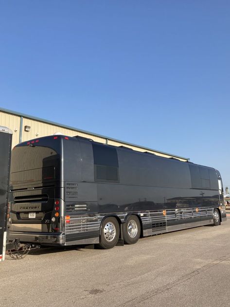 Little River Band tour bus in Hinton, Ok Tour Bus Interior Band, Touring Aesthetic Band, Band Tour Aesthetic, Tour Bus Aesthetic Band, Touring Aesthetic, Tour Bus Aesthetic, Band Tour Bus, Tour Bus Interior, Fairfax County Virginia