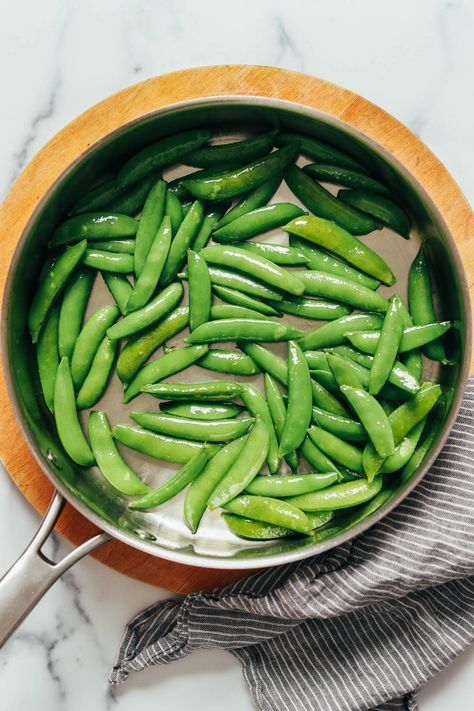 Pan of cooked sugar snap peas Vegan Mushroom Stroganoff, Mushroom Stroganoff, Minimalist Baker, Dill Sauce, Cauliflower Steaks, Steam Cooking, Sugar Snap Peas, Snap Peas, Baked Salmon