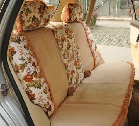 Cream Car Interior Decor, Car Seat Cover Aesthetic, Cottage Core Car Interior, Cottagecore Car Interior, Strawberry Car Interior, Cute Car Seat Covers Aesthetic, Seat Covers For The Car, Flower Car Interior Roof, Floral Car Decor