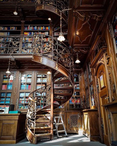 Steampunk Library, Steampunk Building, Law Library, Gothic Revival Architecture, Steampunk City, Steampunk Aesthetic, Steampunk Tendencies, Dream Library, Library Aesthetic