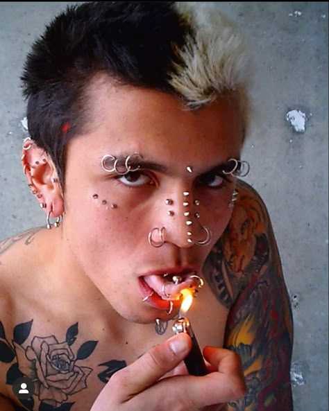 Face Piercing Set Up, Piercing Set Up Face, Piercings On Men, Men With Piercings, Punk Person, Piercings Face, Punk Piercings, Punk Guy, Horrible Tattoos