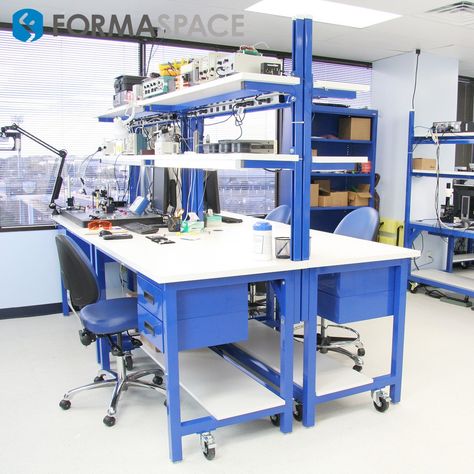 Examples of commercial electronics workbenches. Looking for cleaner / less industrial, but good example of the functionality. Computer Repair Workbench, Electronics Workspace, Electronics Lab Workbenches, Folding Workbench, Building A Workbench, Mobile Workshop, Electronic Workbench, Laboratory Design, Electronics Workshop