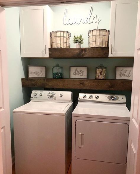 Modern Farmhouse Laundry Room, Laundry Room Decorating, Laundy Room, Laundry Room Organization Storage, Rustic Laundry Rooms, Room Storage Diy, Dream Laundry Room, Laundry Room Renovation, Farmhouse Laundry Room