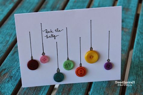 Button Ornaments Diy, Button Christmas Cards, Button Ornaments, Christmas Card Ornaments, Ornament Card, 카드 디자인, Homemade Christmas Cards, Christmas Tree Cards, Navidad Diy