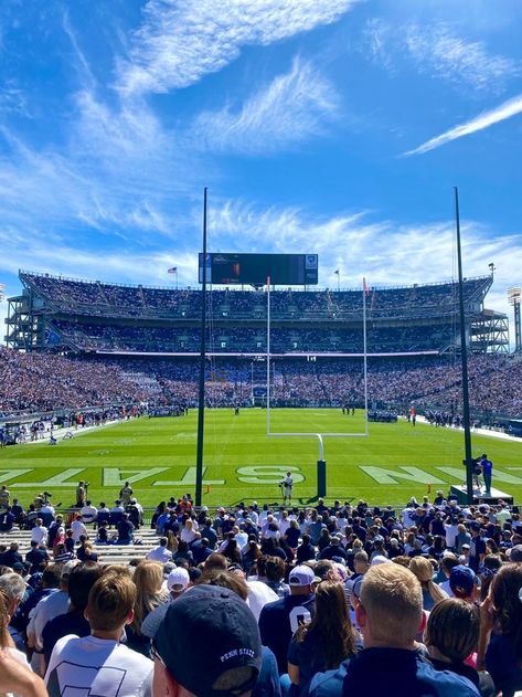 photo from penn state's stadium, beaver stadium, in State College, Pennsylvania. Football Fans In Stadium, Bc Place Stadium, American Football Stadium, Penn State Stadium, Beaver Stadium, State College Pa, College Football Games, College Gameday, Fall Football