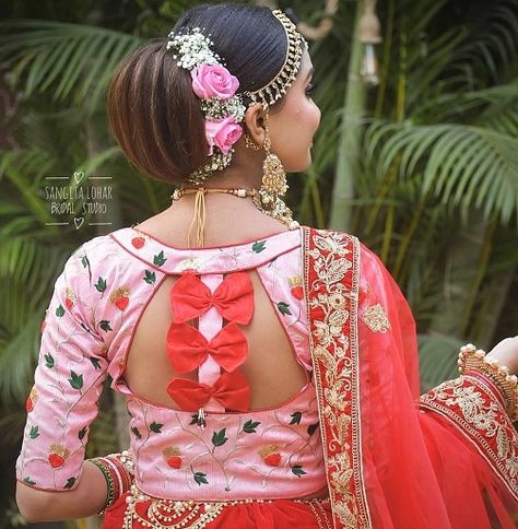 Blouse Designs Images, ब्लाउज बैक नेक डिजाइन, Latest Blouse Design, Neck Blouse Designs, Designs Blouse, Blouse Designs Catalogue, Saree Blouse Neck Designs, Backless Blouse Designs, New Saree Blouse Designs