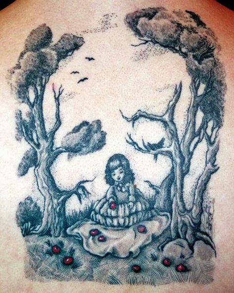 Forms of Skulls ~ Tattoo Design #dark #girl #trees Skull Illusion, Illusion Tattoo, Image Illusion, Arte Jazz, Optical Illusion Tattoo, Kunst Tattoos, Tree Tattoo Designs, Sweet Tattoos, Geniale Tattoos