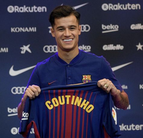 Three years ago today, Liverpool sold Coutinho to Barcelona. Is this one of the worst transfers ever? Visit & follow us on www.luxtipps.com and check our latest betting tips. ⚽️ #LuxTipps #BettingTips #FootballTips #Coutinho #Barcelona #Liverpool #LaLiga Alessio Romagnoli, Virgil Van Dijk, Arsenal Players, Club World Cup, Christian Pulisic, Antoine Griezmann, Stamford Bridge, Transfer Window, Camp Nou