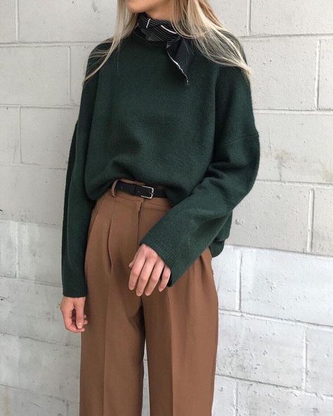 Looks Street Style, Brown Pants, Winter Trends, Work Week, Mode Inspo, Date Outfits, 가을 패션, Look Vintage, Looks Style