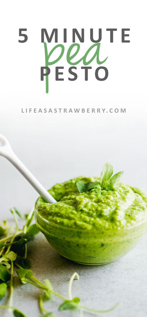 Easy Pesto Recipe, Pesto Uses, Fish Pasta, Healthy Pesto, Creamy Pesto Sauce, Creamy Peas, Fresh Peas, Pea Shoots, Pea Pesto