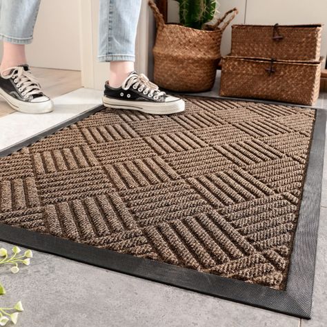 Outdoor Door Mats Household Entry Welcome Mat Carpet, Doorway Absorbent and Dustproof Floor Mat, Rubber Anti-Slip Footpads, Thickened Wear-Resistant and Scratch-Resistant (17.7 * 29.5 in, Brown) : Amazon.ca: Patio, Lawn & Garden Inside Door Mat, Anti Bacteria, Front Door Mats, Home Carpet, Outdoor Door Mat, Synthetic Rubber, Entrance Doors, Room Lights, Floor Mat