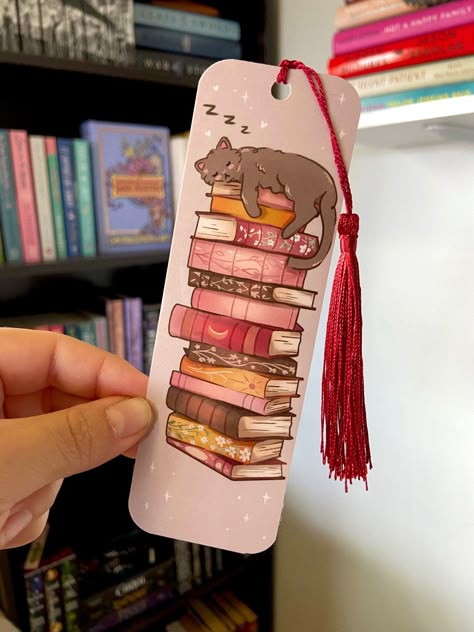 I updated this bookmark to be a little more cute 🥹 I wish I were this cat. Cute Handmade Bookmarks, Diy Book Markers Ideas, Bookmark Ideas Creative, Cute Bookmarks Handmade, Cottagecore Bookmark, Illustrated Bookmarks, Bookish Bookmarks, Book Mark Ideas, Books Bookmark