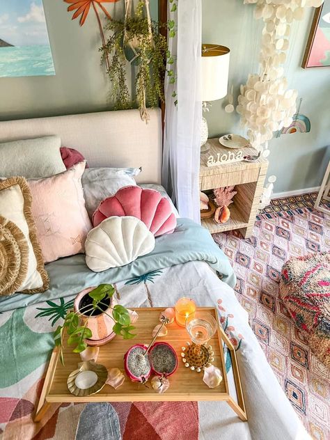 Surf Room Decor, Beachy Room Decor, Beach Room Decor, Surf Room, Balkon Decor, Beachy Room, Coastal Room, Dekorasi Kamar Tidur, Preppy Room Decor