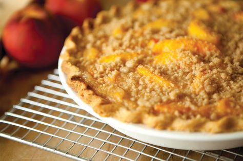 Open Faced Peach Pie Homemade Pot Pie, Peach Pie Recipe, Pie Crust Uses, Yummy Pies, Peach Pie Recipes, Homemade Chicken Pot Pie, Pie Shop, Kitchen Help, Dessert Cakes