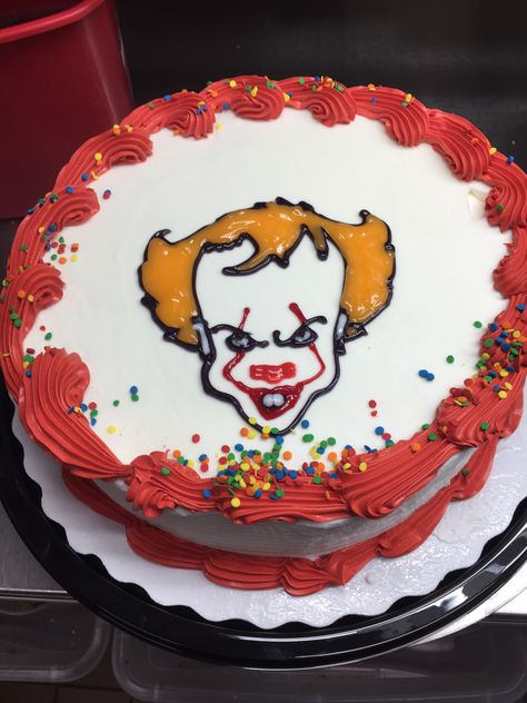 Pennywise Cake, Halloween Cakes, Ice Cream Cake, Kids Cake, Birthday Ideas, Cake Decorating, Birthday Cake, Cake, Halloween