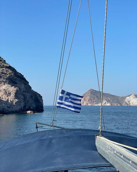 All Posts • Instagram Boat In Greece, Boat Greece, Milos Greece, Book Vibes, Greece Vacation, Greece Holiday, Boat Trip, Italy Tours, Euro Summer