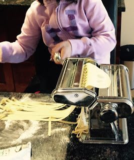 Modern Italian Mama: March 2016 Tagliatelle, Tuscany Aesthetic, Italy Cooking Class, Pasta From Scratch, Class Birthdays, Pasta Party, Goddess Aesthetic, Italian Lifestyle, Making Pasta