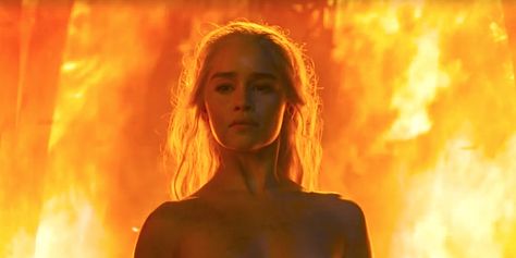 Lannister Art, Game Of Thrones Screencaps, Daenerys Targaryen Icons, Emilia Clarke Daenerys Targaryen, Dax Shepard, Game Of Throne Daenerys, Spiderman Movie, Targaryen Aesthetic, Mother Of Dragons