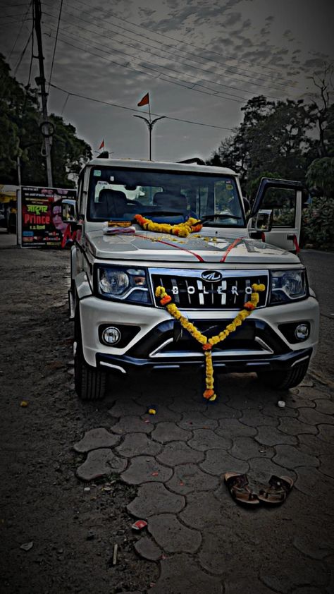 Bolero Car, Scorpio Car, Mahindra Bolero, Mahindra Scorpio, Mens Photoshoot, Car Photoshoot, Dark Photo, Friendship Photography, Night Drives