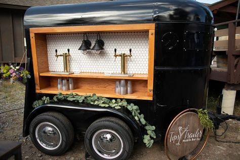 Repurpose Horse Trailer, Horse Trailer Tap Bar, Horse Trailer Drink Bar, Mobile Bar With Taps, Cattle Trailer Bar, Vintage Horse Trailer Bar, Horse Trailer Mobile Bar Diy, Mobile Beer Tap Trailer, Tap Trailer Ideas