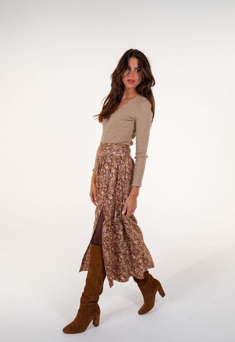 Fall Outfits Hippie, Hippie Fall Outfits, Feminine Fall Outfits, Earthy Fits, Pre Fall Outfits, Closet Upgrade, Rok Outfit, Look Boho Chic, Looks Country