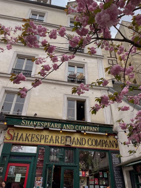 Paris Bookshop, Paris Scrapbook, Shakespeare And Company Paris, Manifesting Board, Wee Wee, Paris 2023, Springtime In Paris, Shakespeare And Company, I Do Love You