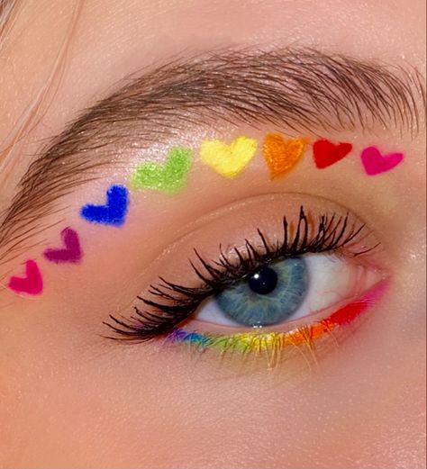 Make Up Ideas Crazy, Pride Month Face Paint, Pride Festival Hair, Rainbow Face Paint Pride, Easy Makeup Ideas For Beginners Colorful, Pride Parade Hairstyles, Trans Pride Makeup Ideas, Pride Hairstyles Ideas, Pride Parade Makeup Ideas