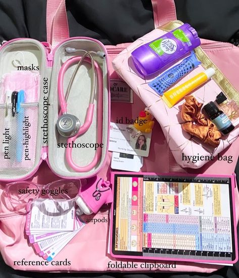 Medical Assistant Bag Essentials, Medical Assistant Essentials, Medical Assistant Must Haves, Clinical Medical Assistant Aesthetic, Clinical Bag Nursing Student, Cna Must Haves For Work, Medical Assistant Aesthetic, Clinical Bag, Tote Bag Essentials