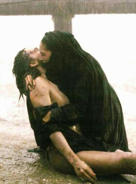 Jesus Of Nazareth, Olivia Hussey, Empty Tomb, Photo Bank, Crucifixion Of Jesus, Jesus Christ Artwork, Our Lady Of Sorrows, Pictures Of Jesus Christ, Ayat Alkitab