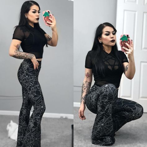 Goth Winter Outfits Cold, Mom Thanksgiving Outfit, Winter Goth Outfits Cold Weather, Health Goth Outfits, Spooky Outfits Aesthetic, Goth Baddie Outfits, Goth Mom Outfits, Winter Goth Outfits, Alt Goth Outfits