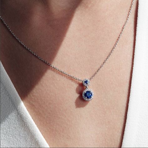 Sapphire Jewelry Necklace, Sapphire Jewelry Set, Dainty Jewelry Necklace, Jewelry Necklace Simple, Fancy Jewelry Necklace, Gold Jewelry Simple Necklace, Gold Jewelry Simple, Halo Pendant, Classy Jewelry