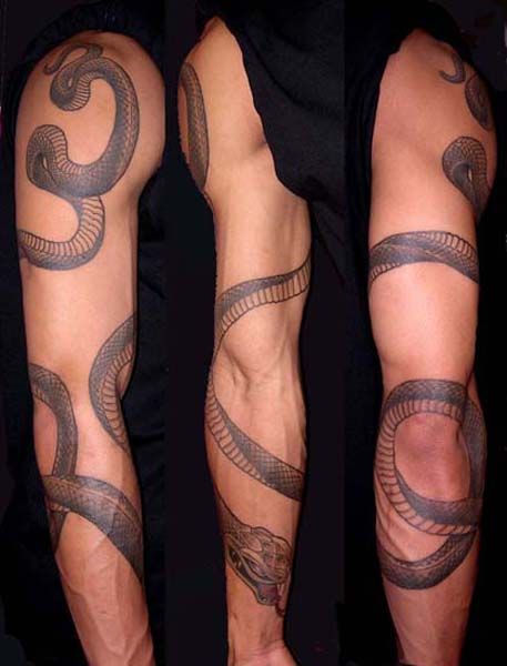 Snake Around Arm Tattoo, Snake Sleeve, Left Arm Tattoos, Around Arm Tattoo, Cobra Tattoo, Tattoo Snake, Dragon Sleeve Tattoos, Blackout Tattoo, Cool Arm Tattoos