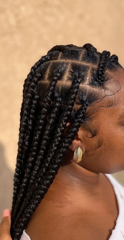 Box Braid Ideas, Braid Pictures, Single Braids Hairstyles, Cornrows Natural Hair, Hot Hairstyles, Faux Loc, Short Box Braids Hairstyles, Big Box Braids Hairstyles, Protective Hairstyles For Natural Hair