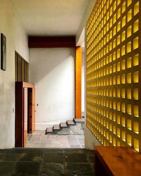 Louis Barragan, Luis Barragan House, Luis Barragan Architecture, Mexican Modernism, Mexico Design, Modernist Architects, City Architecture, Cafe Decor, Architecture Fashion