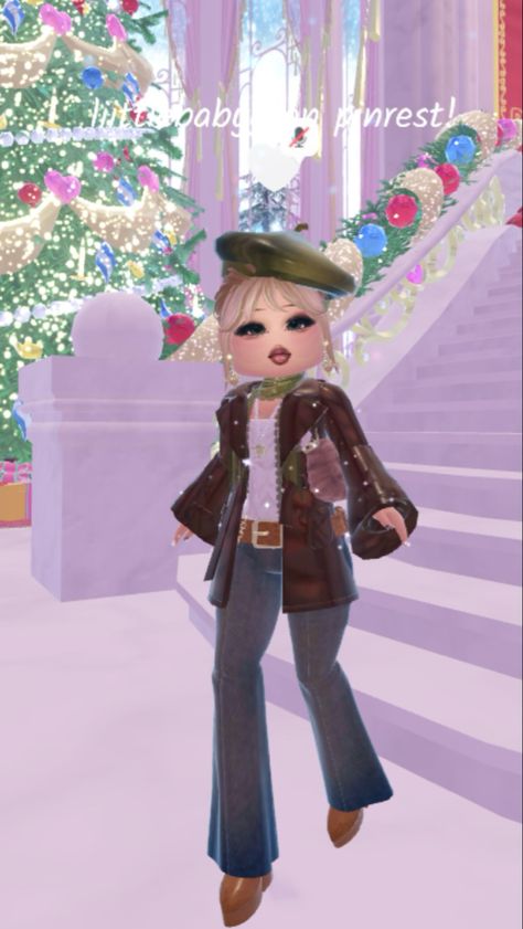 Royal High Birthday Party Outfit, 90s Fashion Royale High, Pick An Age 0-100 Years Old Royale High, Outfit Ideas Teacher, Art Teacher Outfits, Royal High Outfits Ideas Cheap, Rh Outfits, Class Outfits, Outfit Hacks