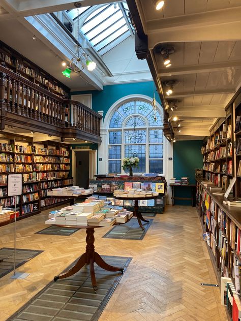 Daunt Marylebone is of the the most recognizable bookshops in the country. We’ve launched books and celebrated authors here, and, of course, spent many hours browsing their shelves. We were lucky enough to have bookseller Brett Wolstencroft of Daunt Books talk to us on the Slightly Foxed podcast – along with Kathleen Smith of @toppingsbath – about the reality and romance of life running one of the country’s finest bookshops. Daunt Books, Book Talk, Authors, Random Stuff, Podcast, United Kingdom, England, Romance, Shelves